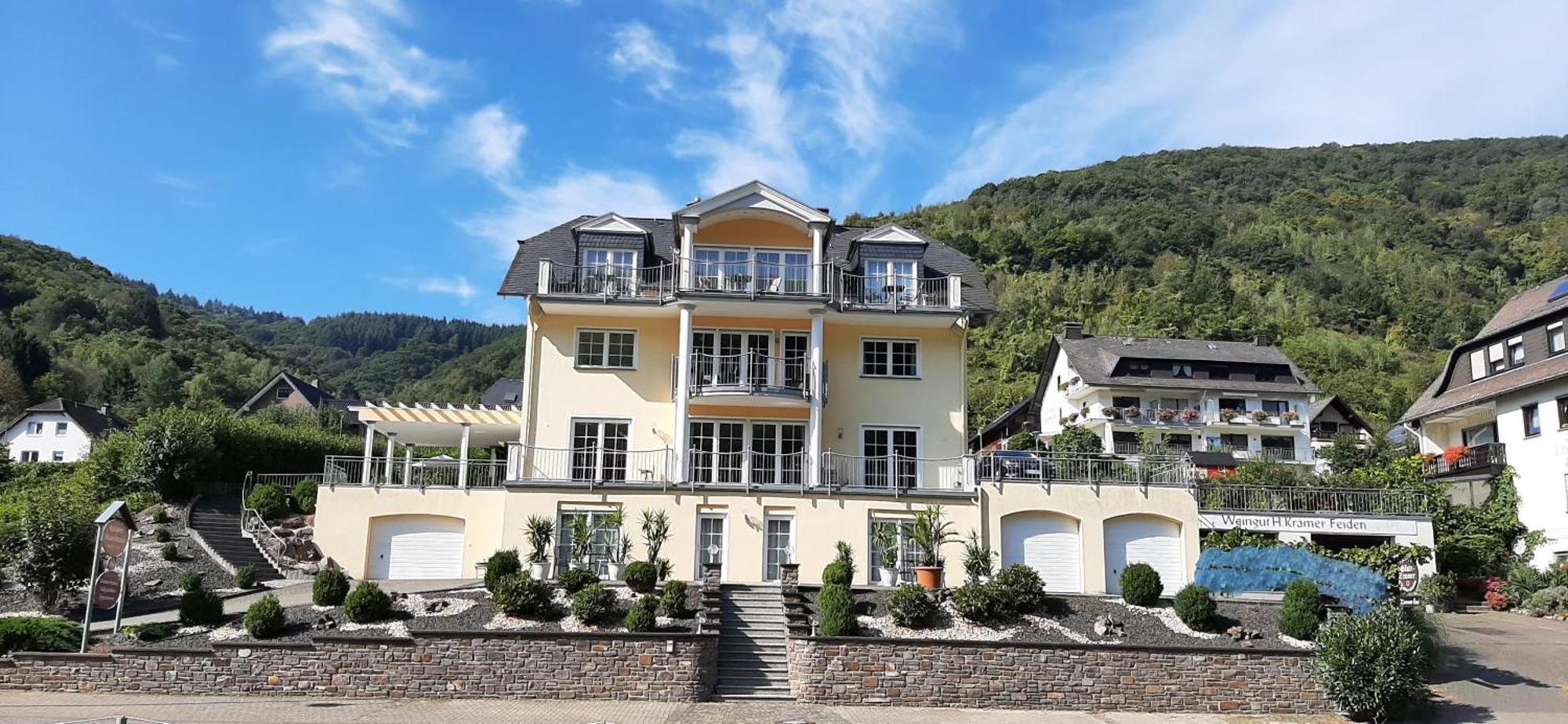 Residenz Moselstausee Sankt Aldegund Exteriör bild