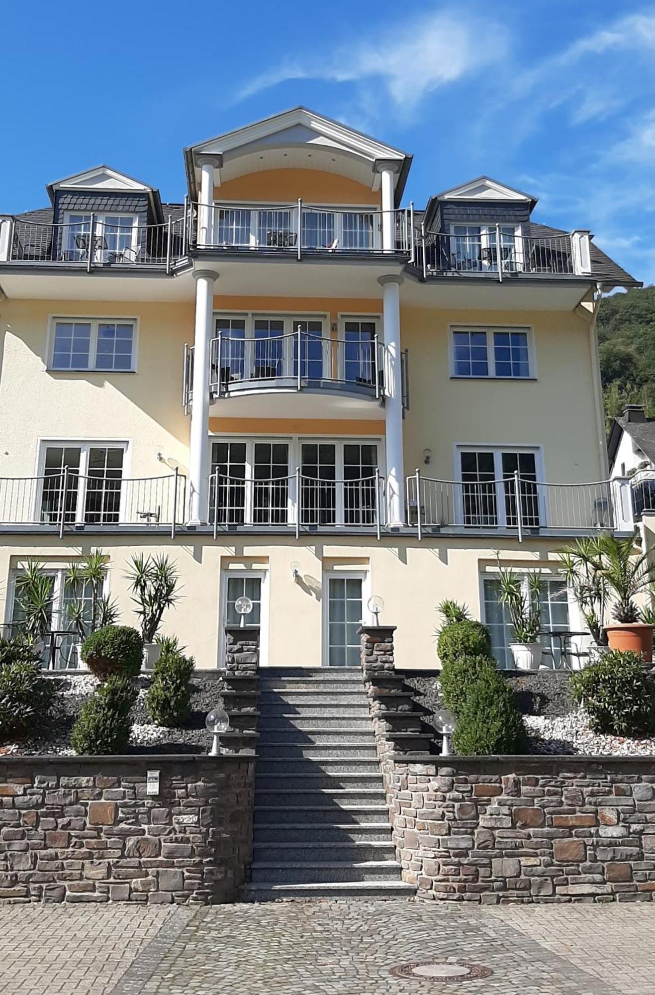 Residenz Moselstausee Sankt Aldegund Exteriör bild