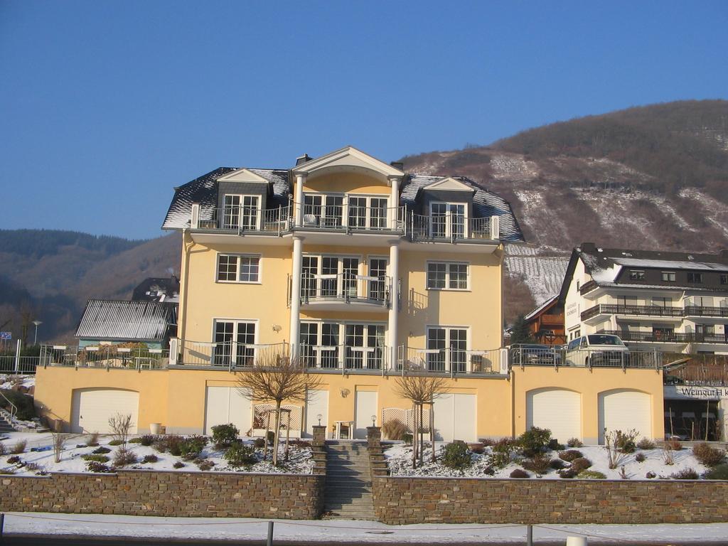Residenz Moselstausee Sankt Aldegund Exteriör bild