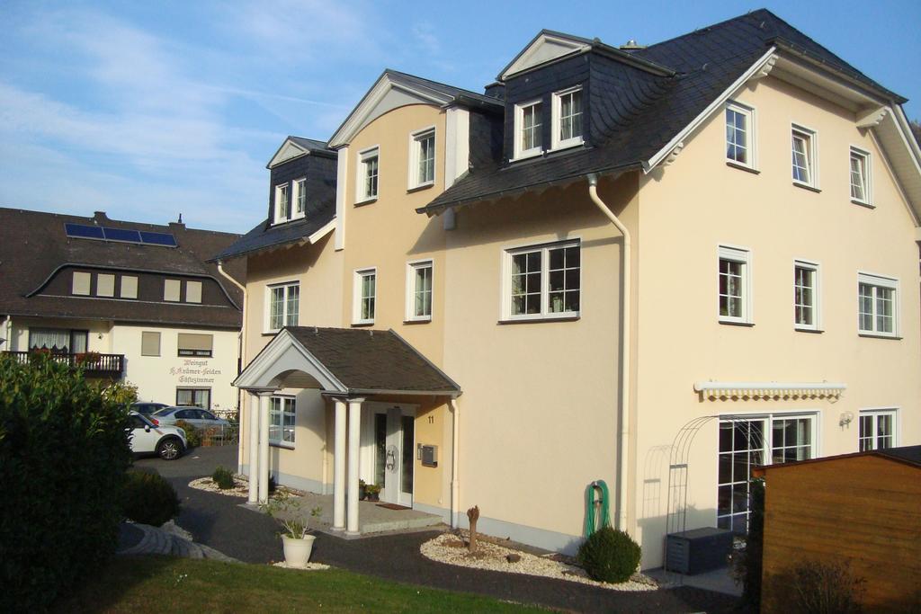 Residenz Moselstausee Sankt Aldegund Exteriör bild