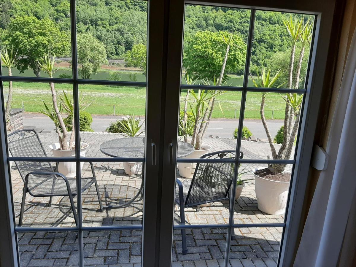 Residenz Moselstausee Sankt Aldegund Exteriör bild